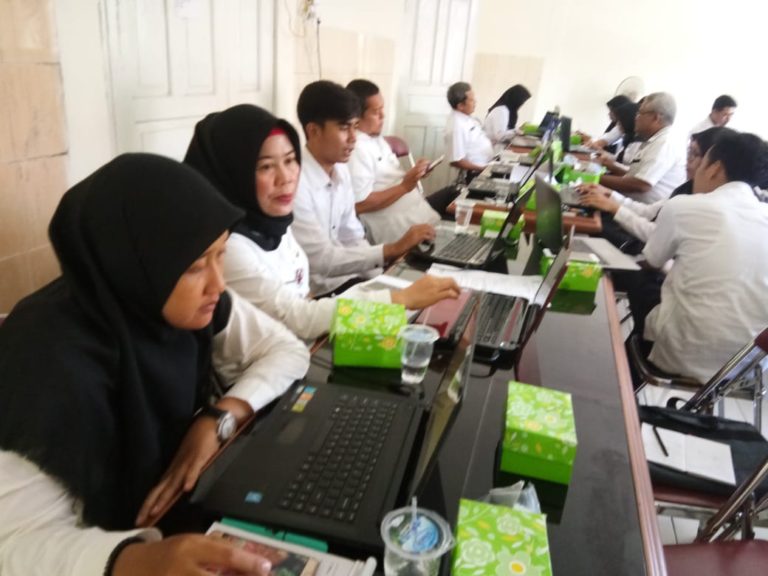 Kelurahan Penambongan mengikuti Bintek Website Kelurahan dan Kecamatan